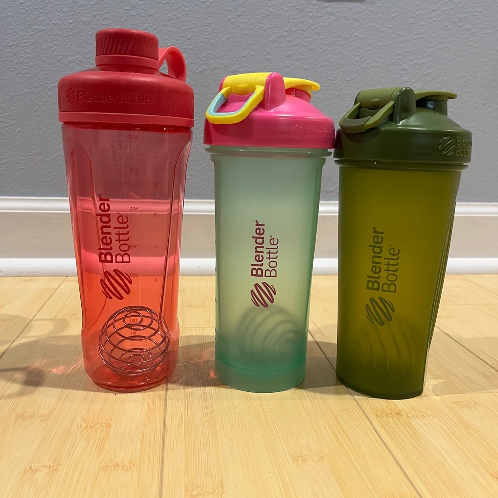 Lot of 3 Blender Bottles